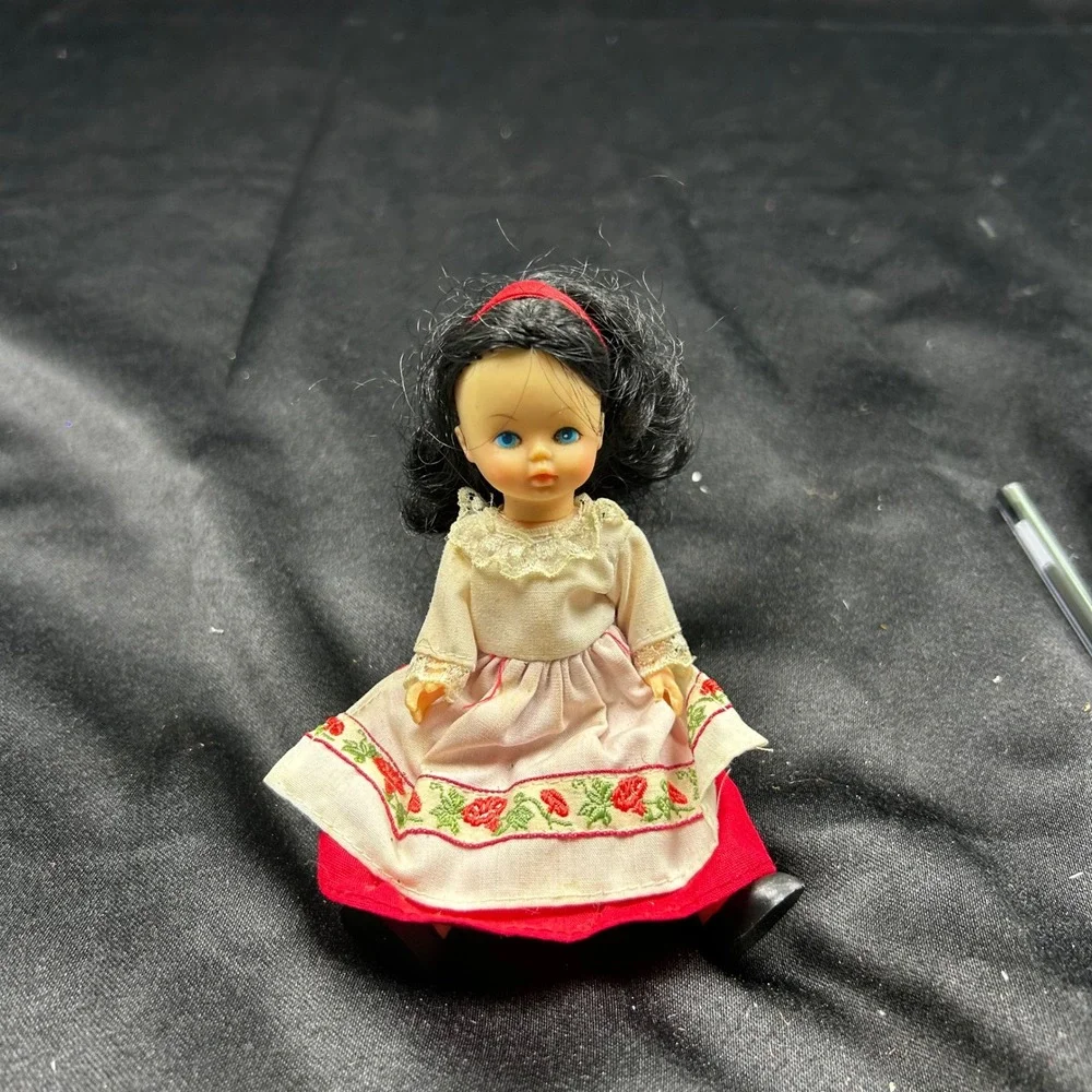 Vintage Miniature Folk Doll Blue Eyes Red Skirt Floral Apron Collectible Toy